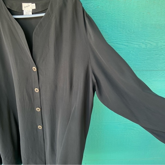 BLACK SILK BUTTON DOWN VINTAGE TUNIC TOP SIZE 20 2X DESIGNER JACQUELINE FERRAR - Picture 5 of 7